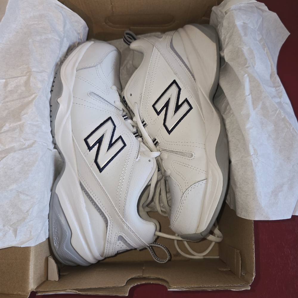 New Balance Womans White and Gray W/ Navy Blue Accent Trainers